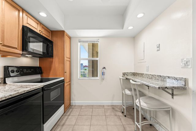 3100 NE 48th Court 415, Lighthouse Point, FL 33064