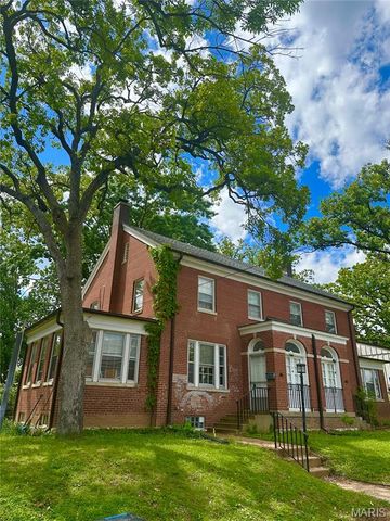 205 Grover Road, St Louis, MO 63125