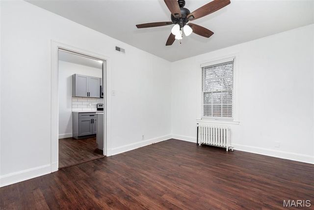 205 Grover Road, St Louis, MO 63125