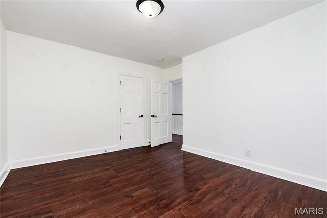 205 Grover Road, St Louis, MO 63125