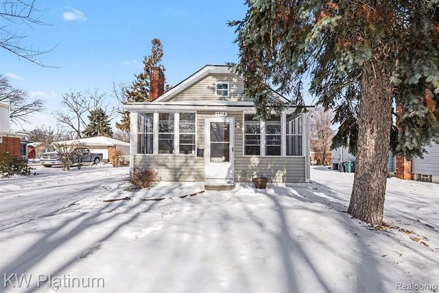 1019 E Windemere Avenue, Royal Oak, MI 48073