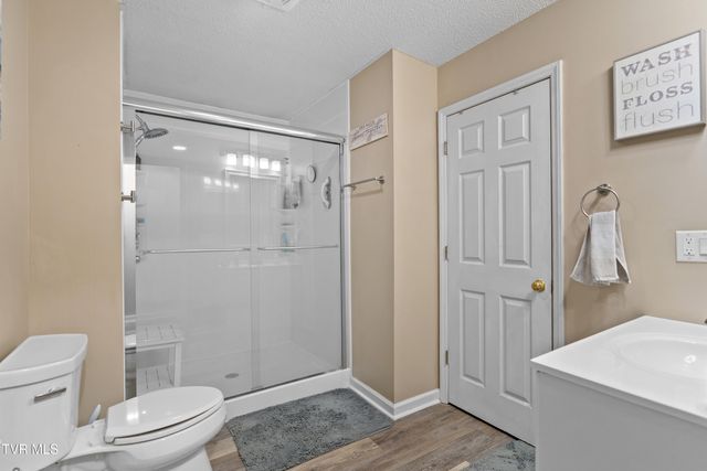65 Isley Lane, Greeneville, TN 37745