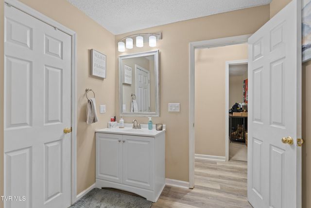 65 Isley Lane, Greeneville, TN 37745