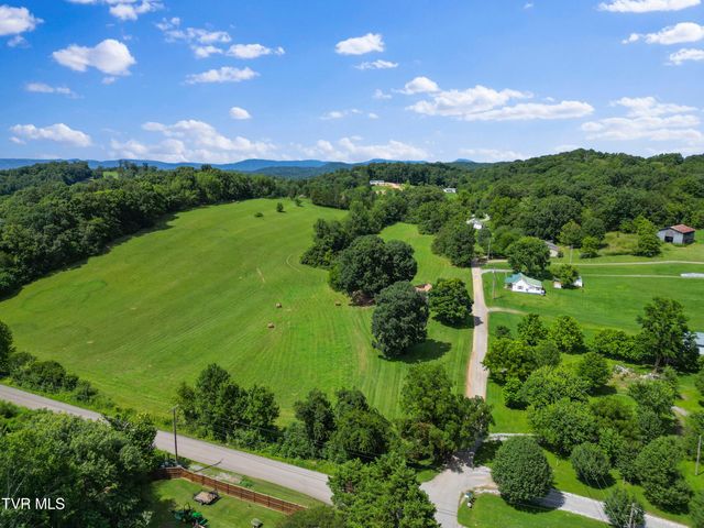 65 Isley Lane, Greeneville, TN 37745