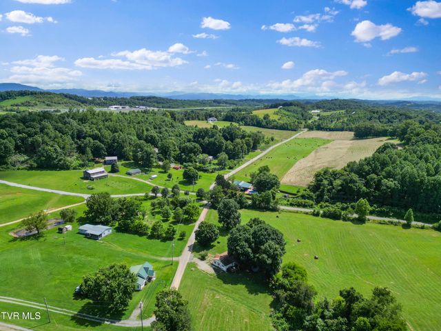 65 Isley Lane, Greeneville, TN 37745