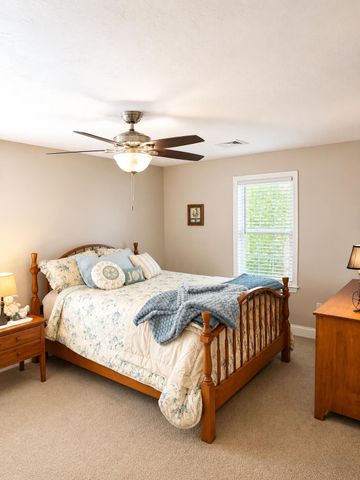10 Race Lane, Sandwich, MA 02563