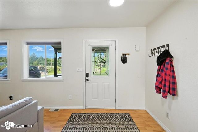 600 E Strathclyde Lane, Wasilla, AK 99654