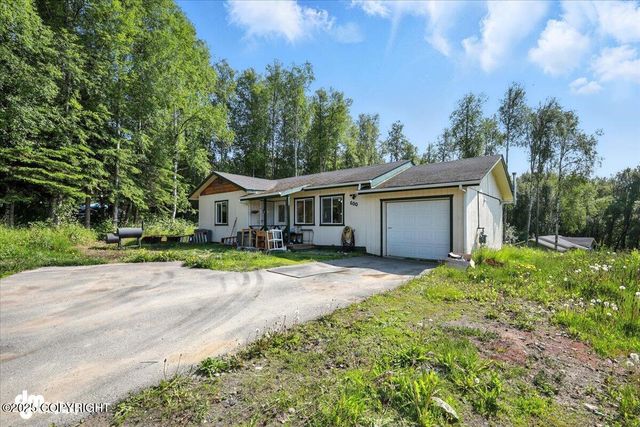 600 E Strathclyde Lane, Wasilla, AK 99654