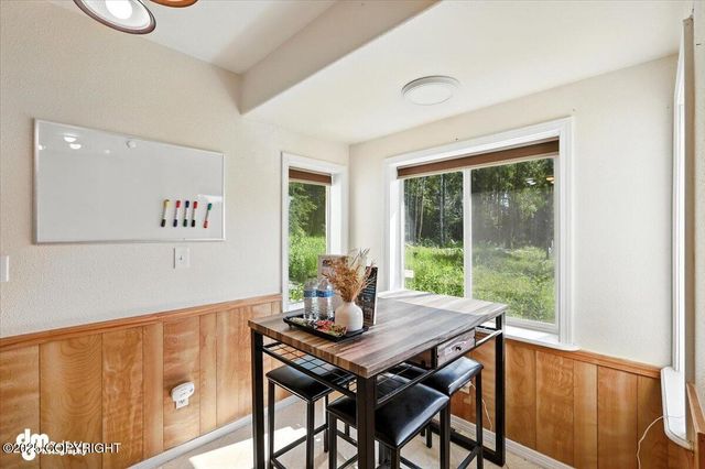 600 E Strathclyde Lane, Wasilla, AK 99654