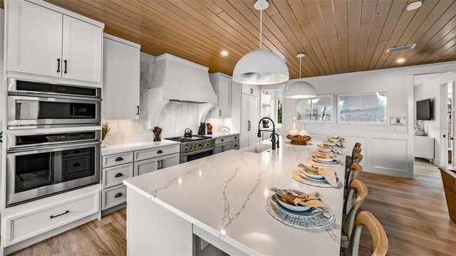 1142 WINDSONG LANE A, Sarasota, FL 34242