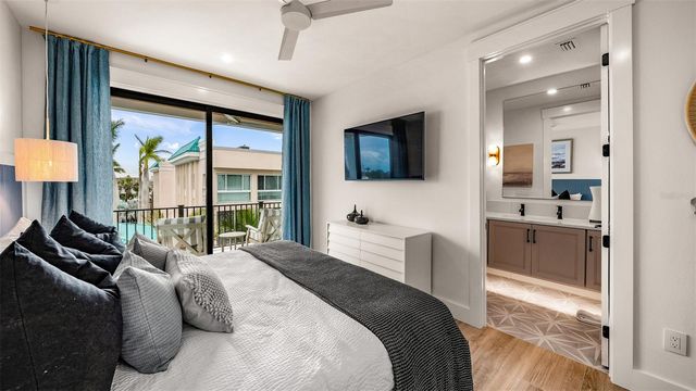 1142 WINDSONG LANE A, Sarasota, FL 34242