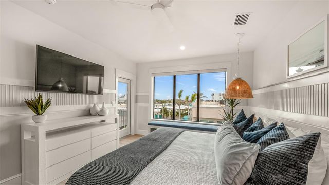 1142 WINDSONG LANE A, Sarasota, FL 34242