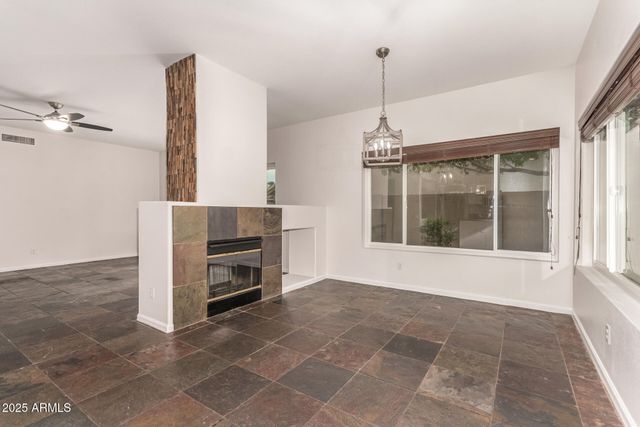 14660 S 25TH Place, Phoenix, AZ 85048