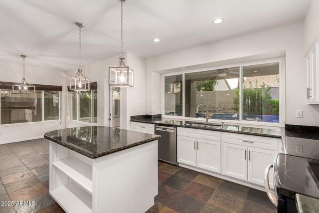 14660 S 25TH Place, Phoenix, AZ 85048