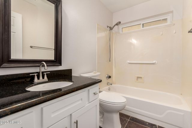 14660 S 25TH Place, Phoenix, AZ 85048