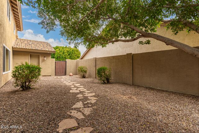 14660 S 25TH Place, Phoenix, AZ 85048