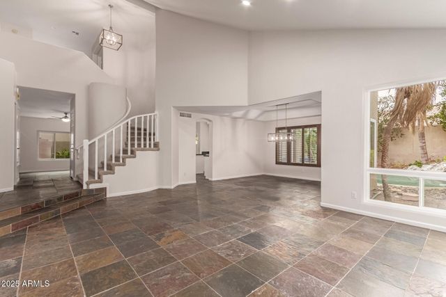 14660 S 25TH Place, Phoenix, AZ 85048