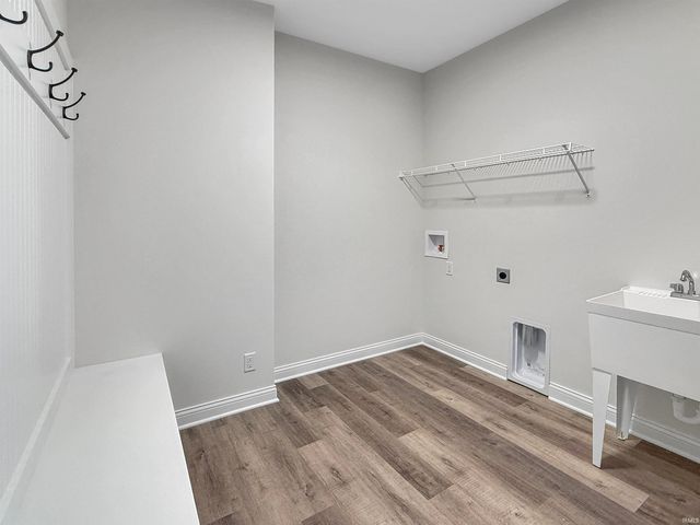 435 Haddington Lane, Lafayette, IN 47905
