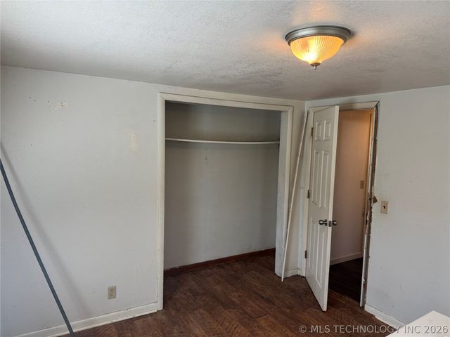 1325 N Vinita Avenue, Tahlequah, OK 74464