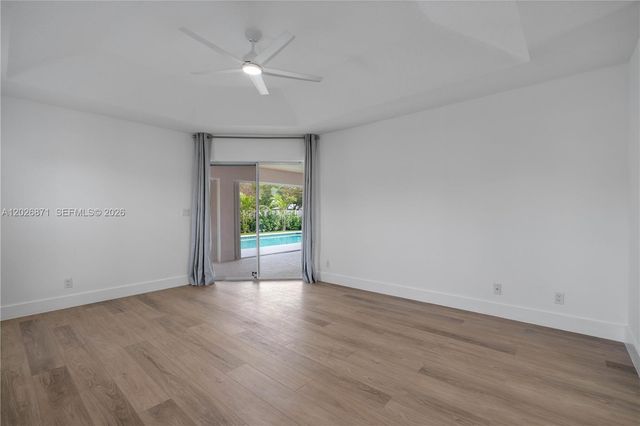 5923 Loxahatchee Pines Dr, Jupiter, FL 33458