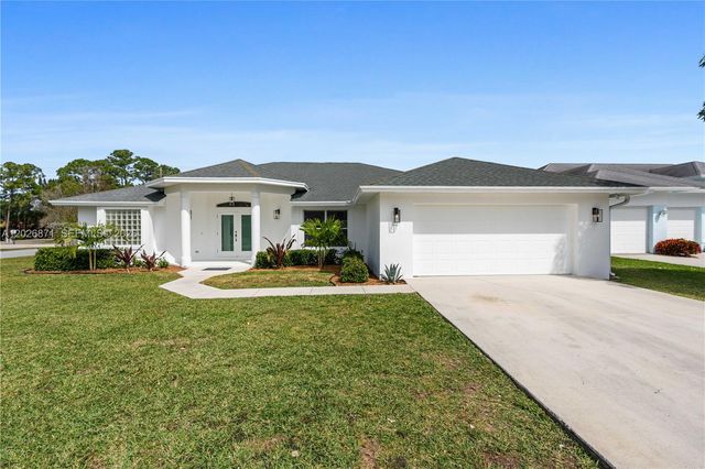 5923 Loxahatchee Pines Dr, Jupiter, FL 33458