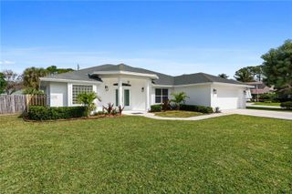 5923 Loxahatchee Pines Dr, Jupiter, FL 33458