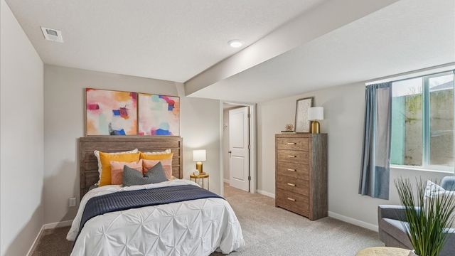 5810 NE Verona Drive, Ankeny, IA 50021