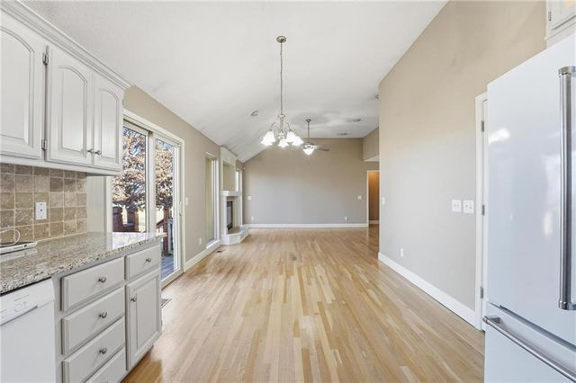 1200 W 10th Street, Kearney, MO 64060