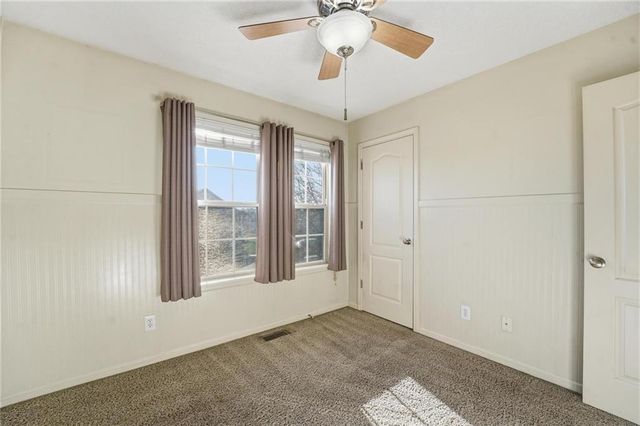 1200 W 10th Street, Kearney, MO 64060