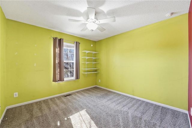 1200 W 10th Street, Kearney, MO 64060