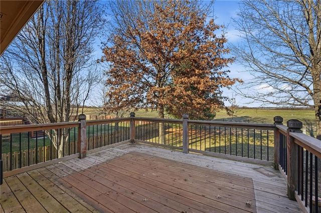 1200 W 10th Street, Kearney, MO 64060