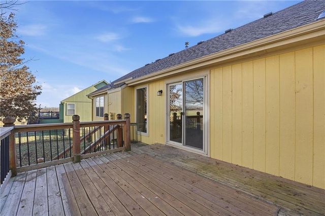 1200 W 10th Street, Kearney, MO 64060