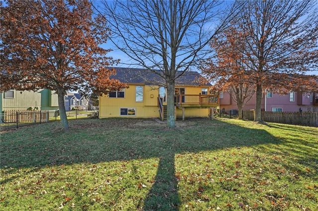 1200 W 10th Street, Kearney, MO 64060