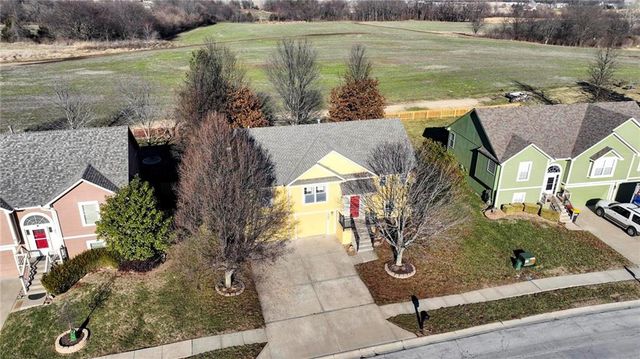 1200 W 10th Street, Kearney, MO 64060