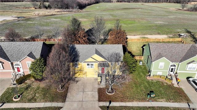 1200 W 10th Street, Kearney, MO 64060