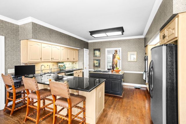 101 Carriage Ln, Hendersonville, TN 37075