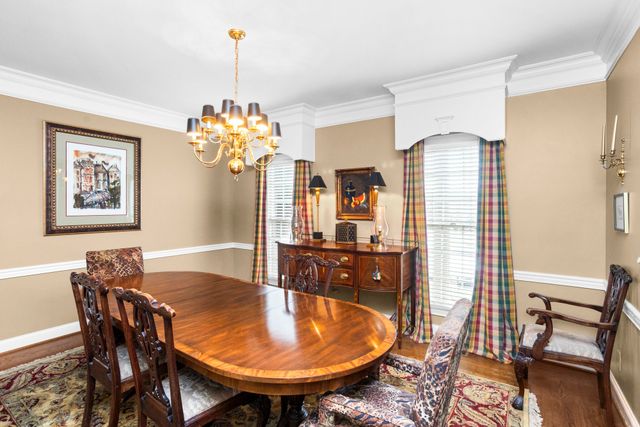 101 Carriage Ln, Hendersonville, TN 37075