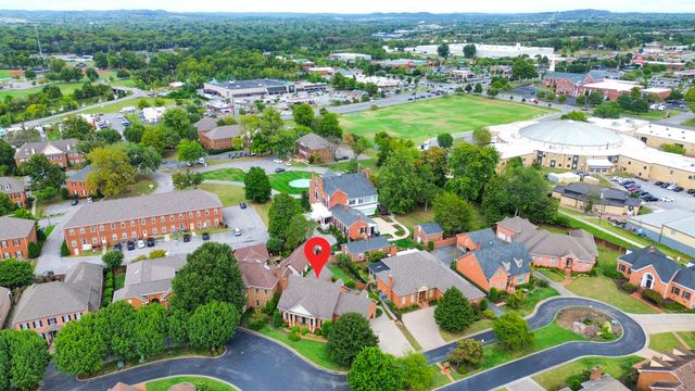 101 Carriage Ln, Hendersonville, TN 37075