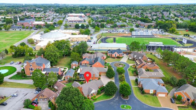 101 Carriage Ln, Hendersonville, TN 37075