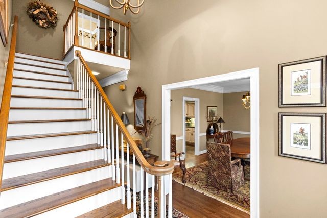 101 Carriage Ln, Hendersonville, TN 37075