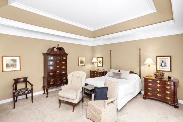 101 Carriage Ln, Hendersonville, TN 37075