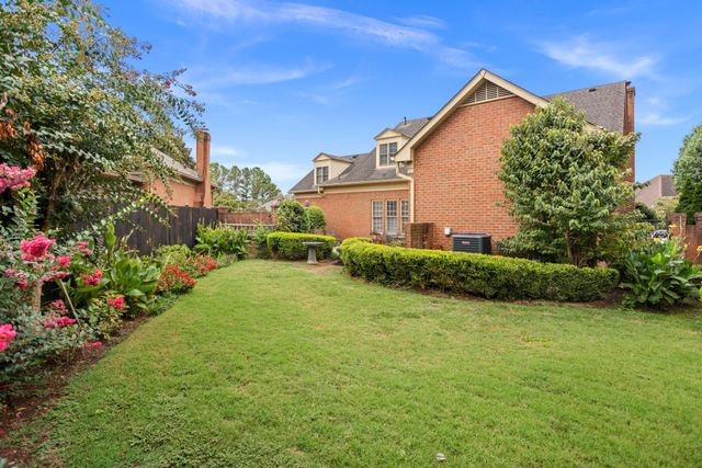 101 Carriage Ln, Hendersonville, TN 37075