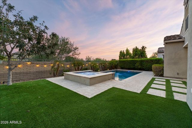 12879 W Pasaro Drive, Peoria, AZ 85383
