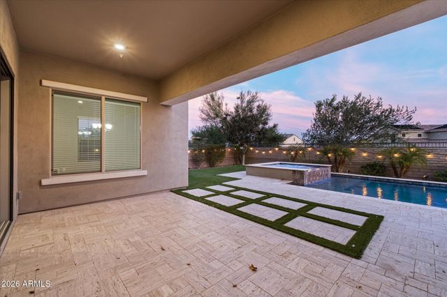 12879 W Pasaro Drive, Peoria, AZ 85383