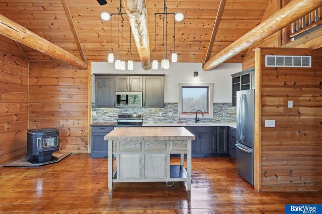 28831 Fonda Road, Firth, NE 68358