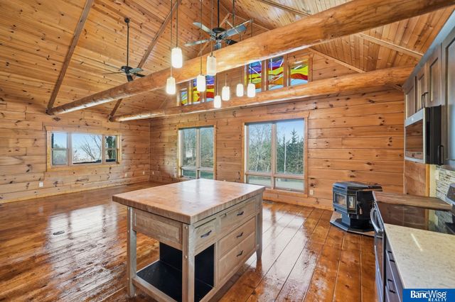 28831 Fonda Road, Firth, NE 68358