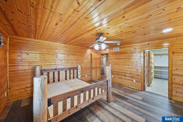 28831 Fonda Road, Firth, NE 68358
