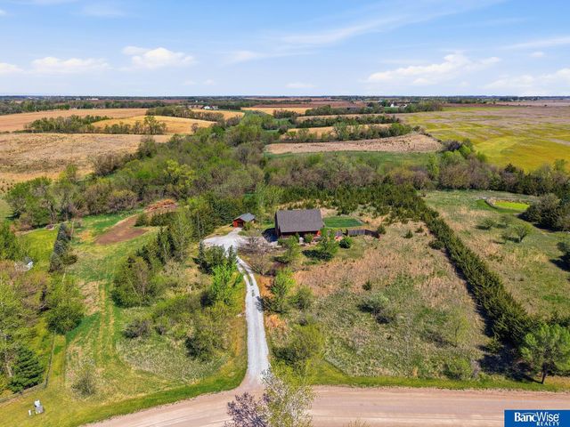 28831 Fonda Road, Firth, NE 68358