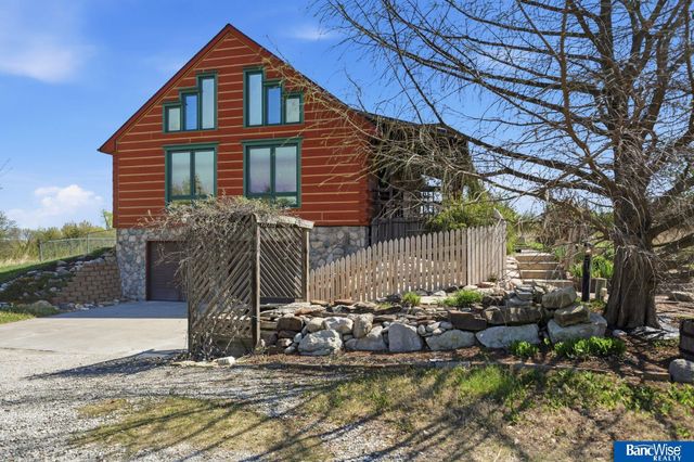 28831 Fonda Road, Firth, NE 68358
