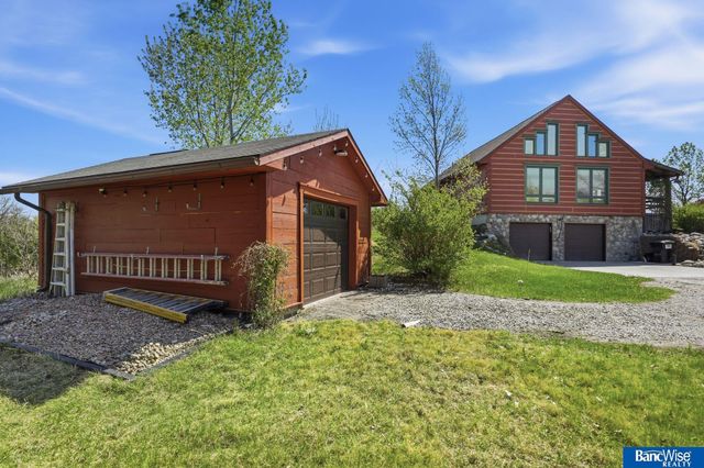 28831 Fonda Road, Firth, NE 68358